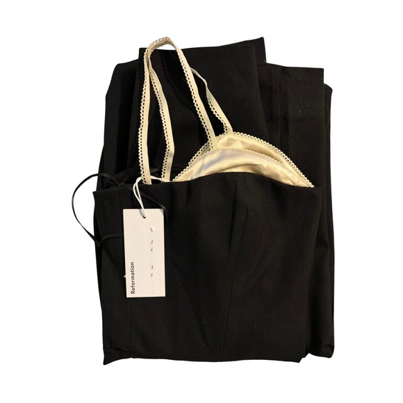 Reformation Melanie Jumpsuit Black Crepe Lace Trim Contrast Detailing 4 - Picture 9 of 9